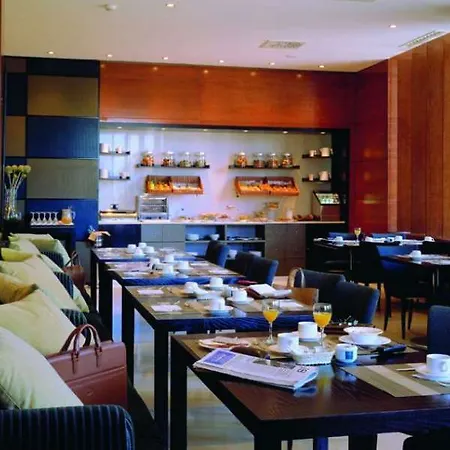 Ac Hotel Ponferrada By Marriott 
